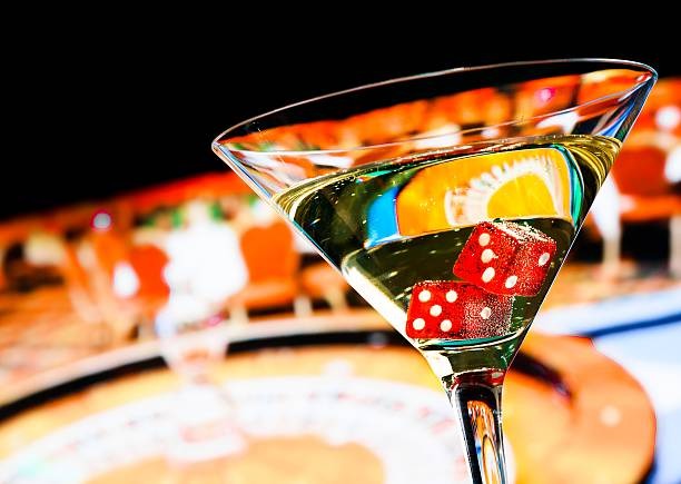 Daftar riwayat Aviator menampilkan multiplier akhir setiap putaran, kemenangan/kekalahan pemain, dan cap waktu
